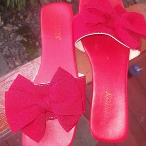 Affordable Fashion Finds Red Bow Sandals